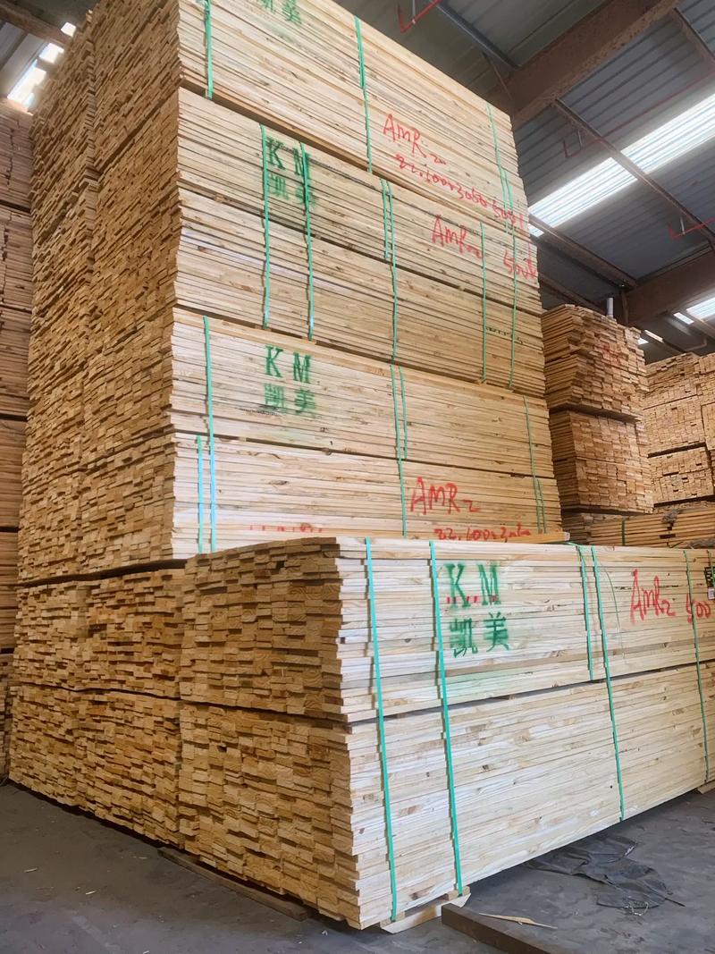 美国南方松,欧洲赤松,加拿大红雪松,樟子松等防腐木中,哪个好?再列一下... 美国南方松,欧洲赤松,加拿大红雪松,樟子松等防腐木中,哪个好?再列一下...